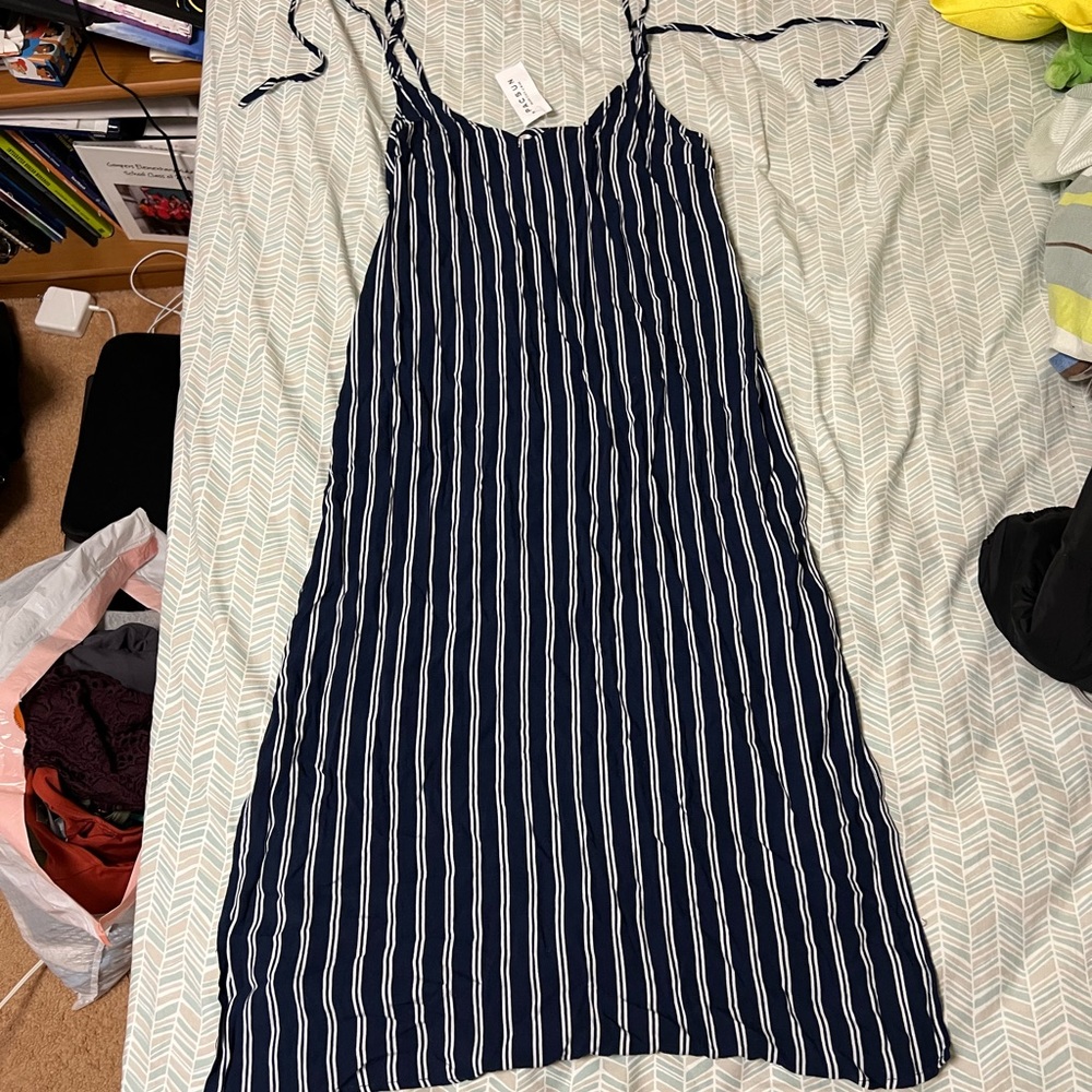 NWT Lottie Moss (Pacsun) Strappy Back Midi Dress